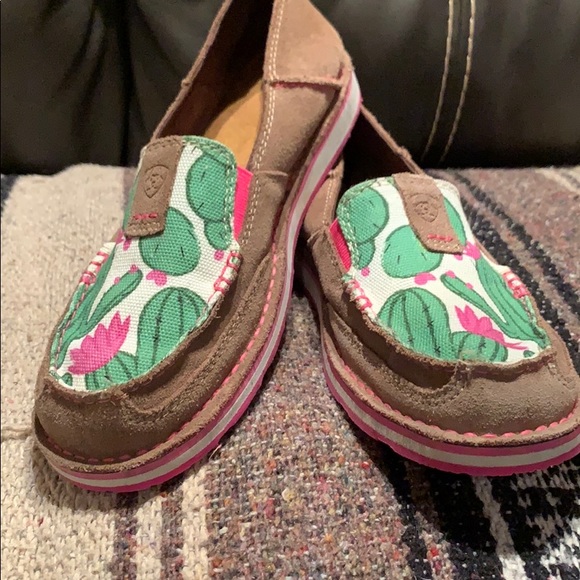 Ariat Shoes - Ariat Cruisers